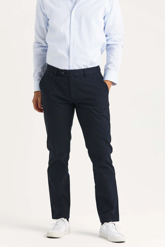 Chinos Erla of Sweden