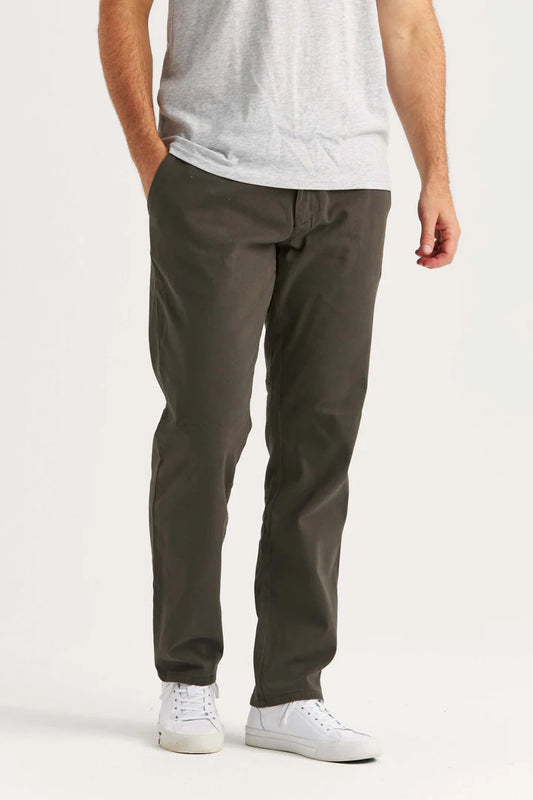 Chinos Erla of Sweden